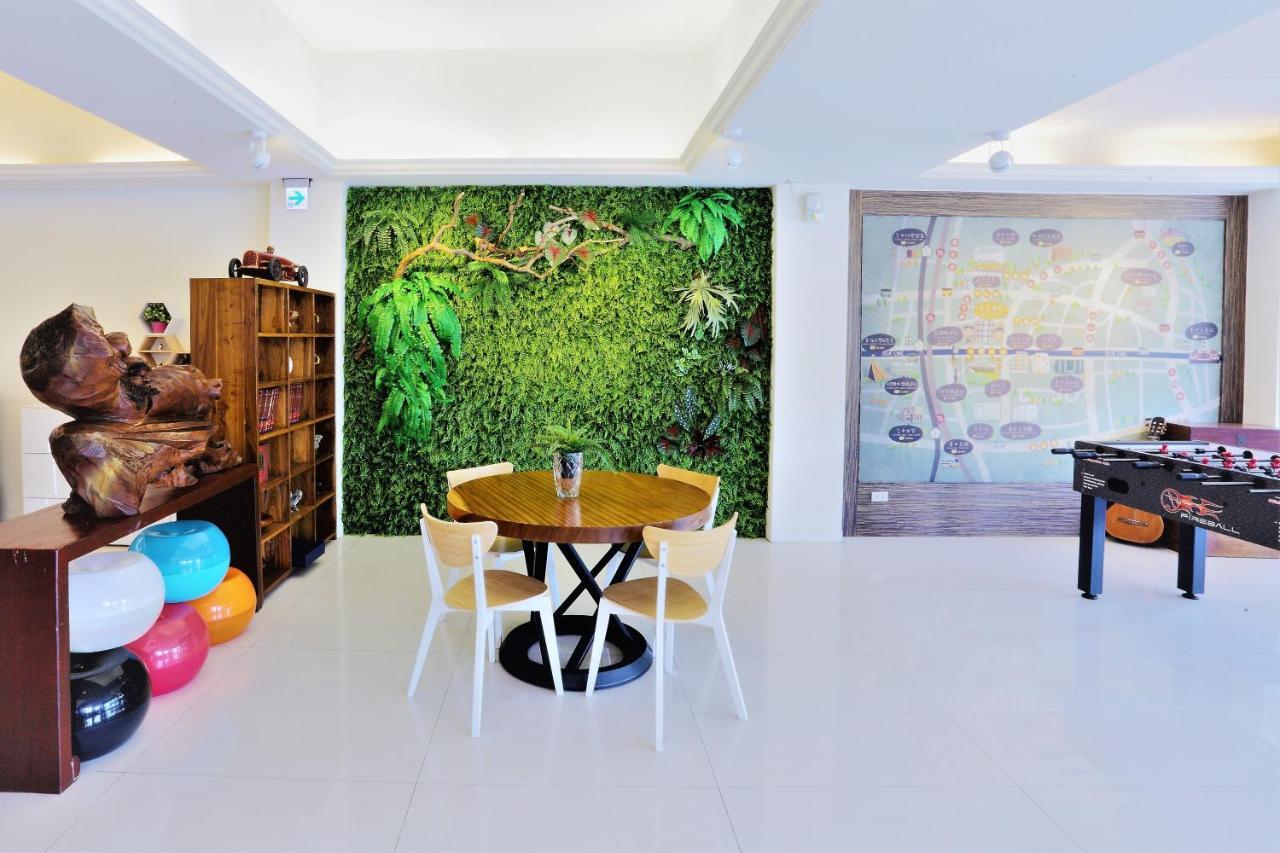 Huang Shin Business Hotel-Chung Kang Taichung Extérieur photo